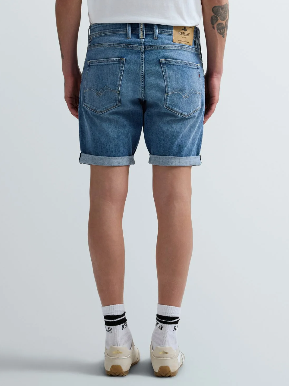 RBJ.981 Short Medium Blue Tapered Fit