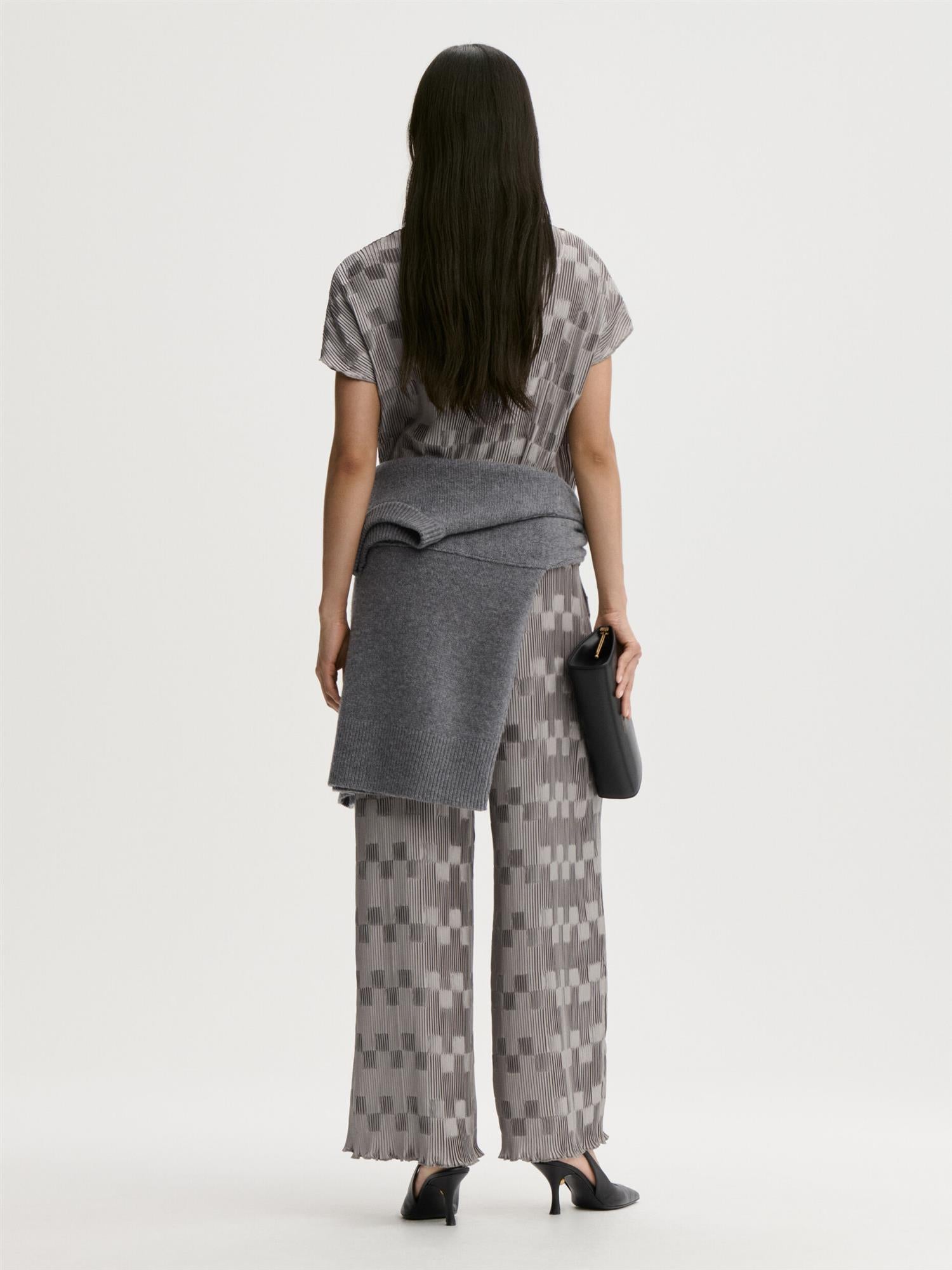 Letita Paloma Grey