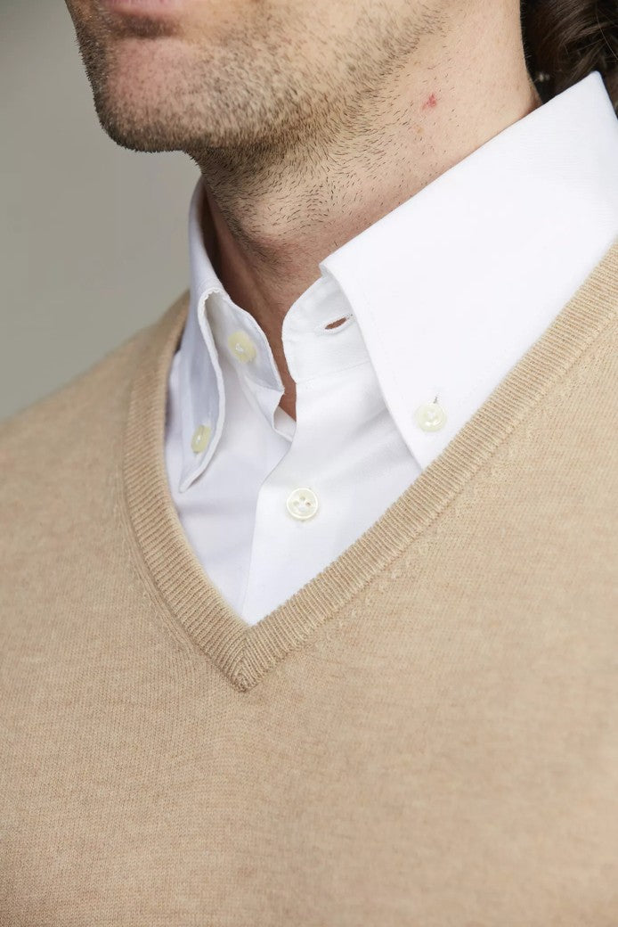 Geelong Knitted V-Neck Sweater Beige