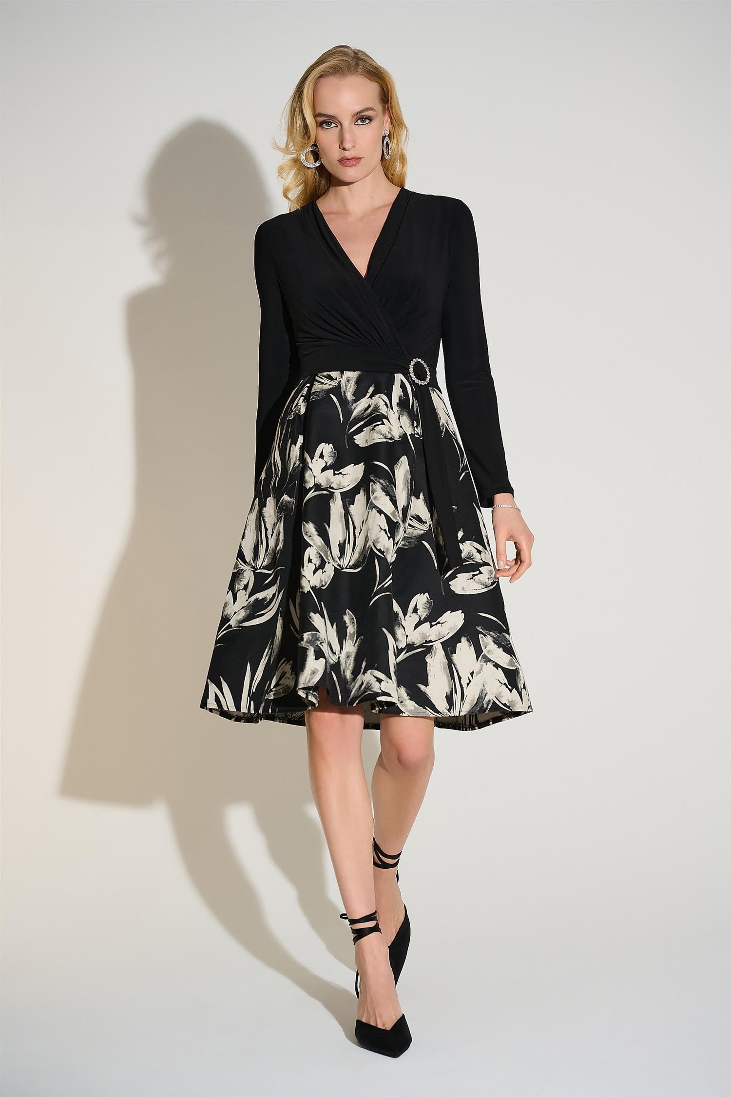 Silky Knit & Jacquard Floral Fit and Flare Dress Black/Off-white