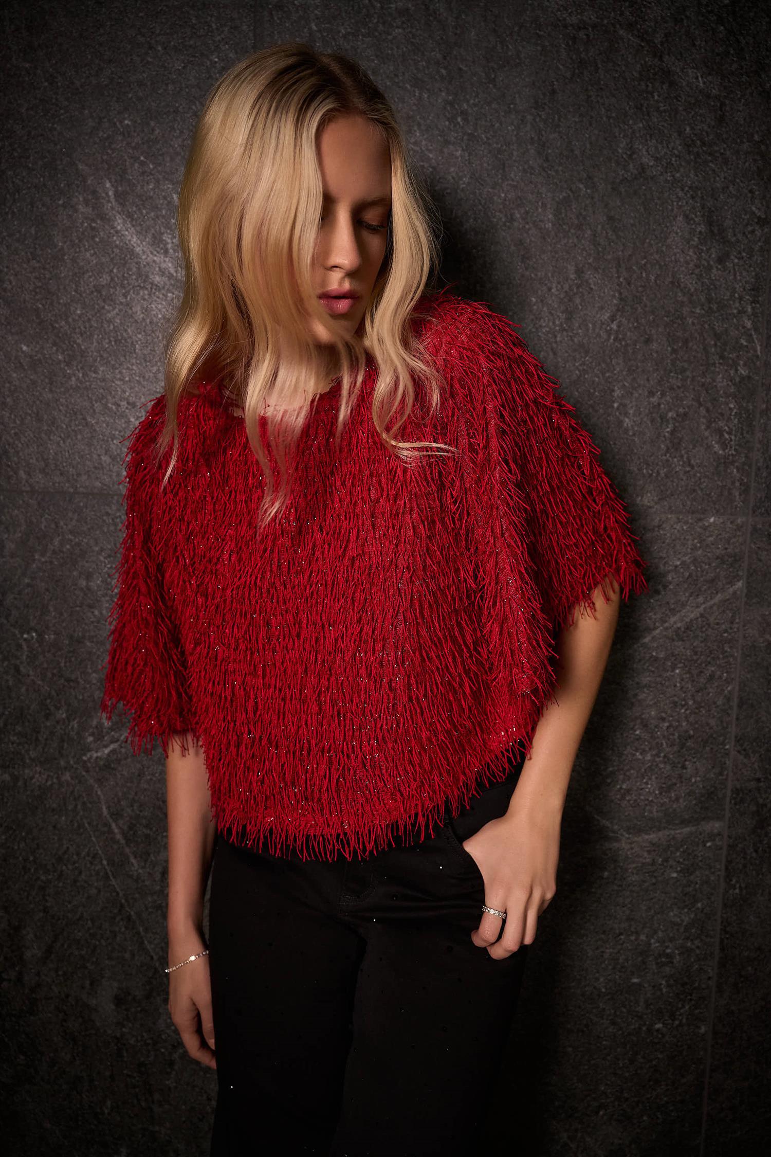 Novelty Fringe Boxy Top Red