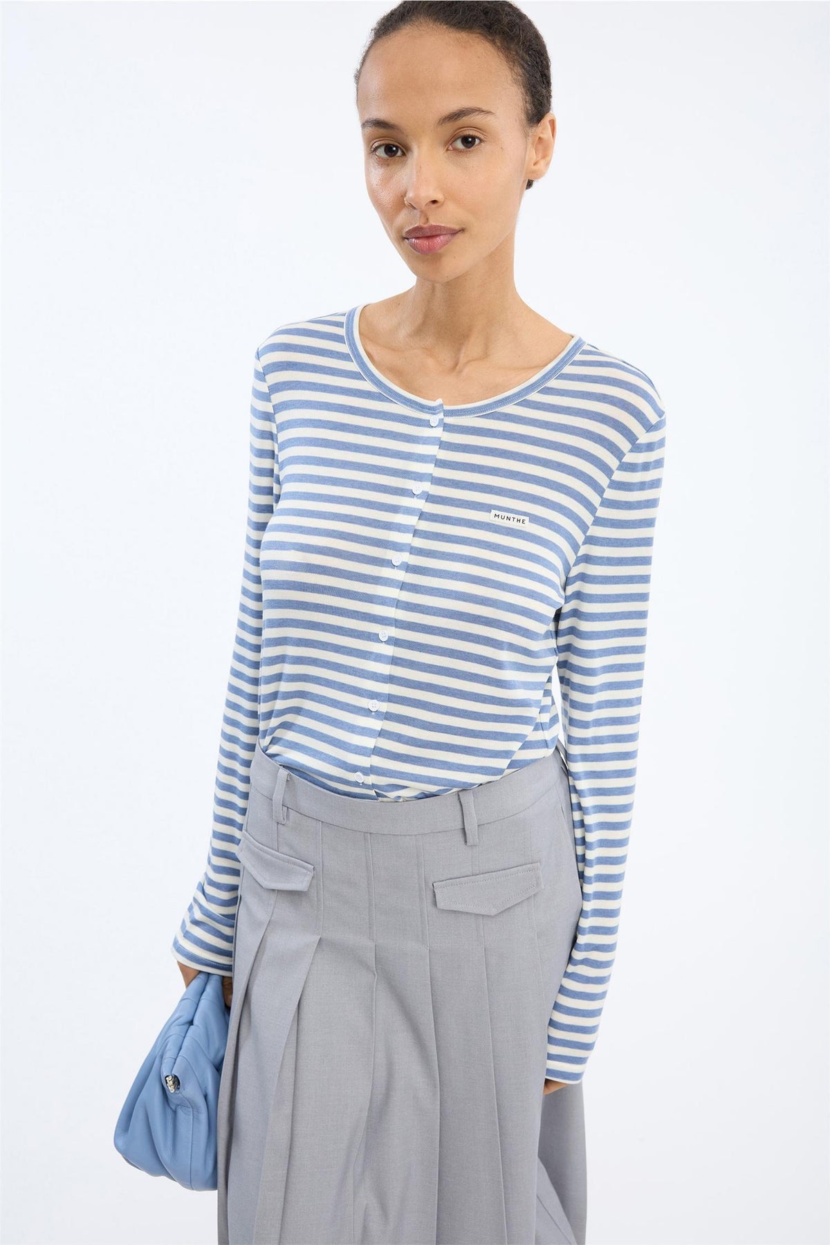 Voelia Blue