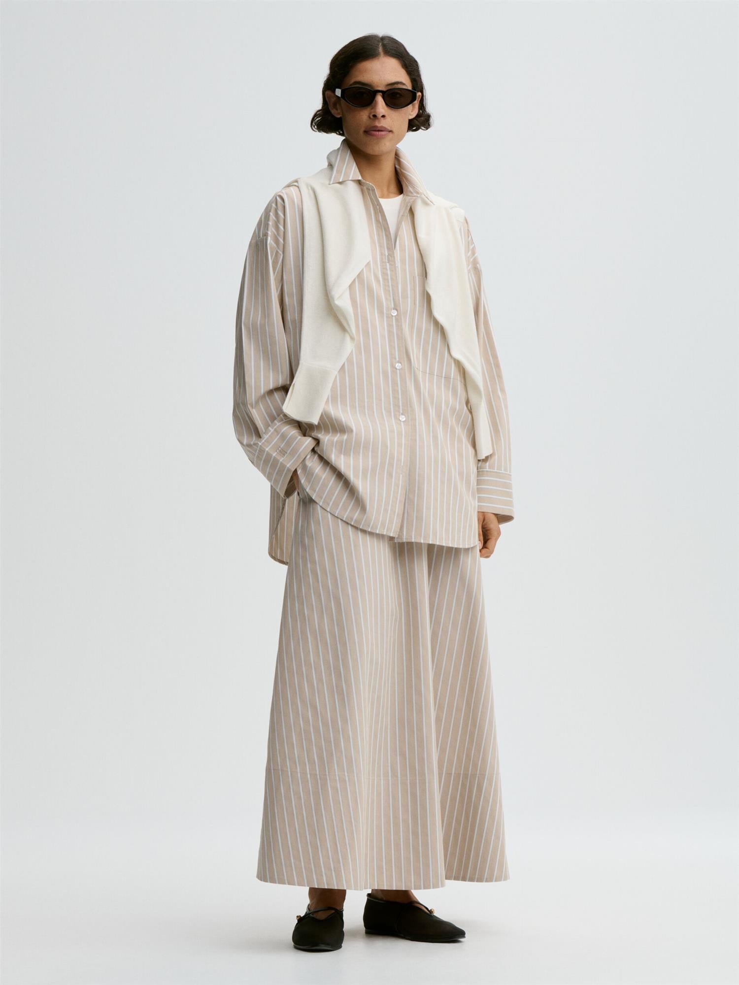 Pheobes Skirts Old Beige Classic stripe