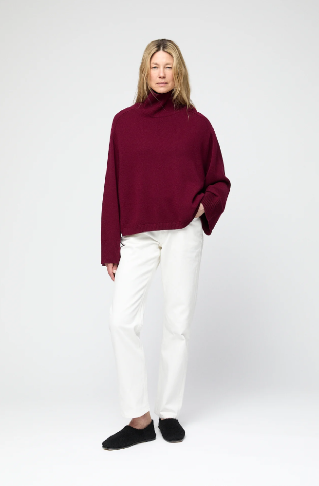 Cape Cod Turtleneck Sweater Burgundy