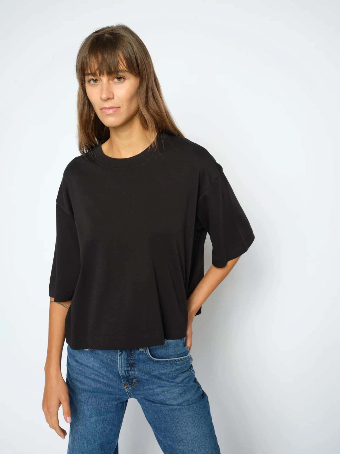 Mmnatalie O-Ssboxy Tee Black