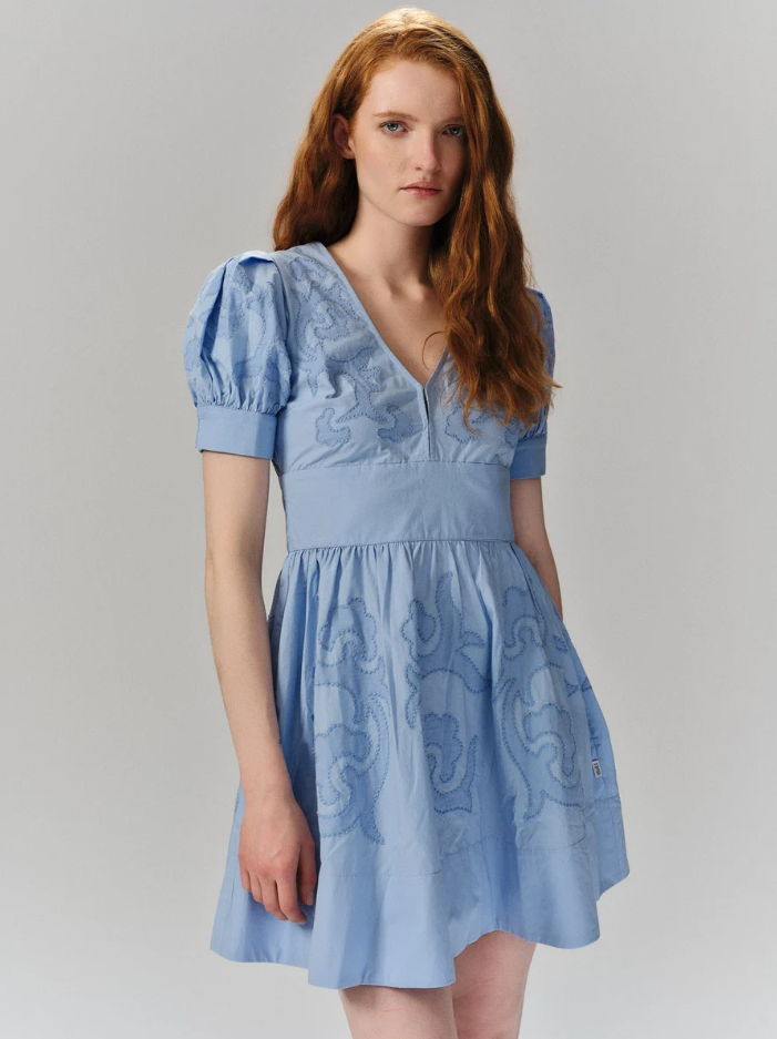 Zenda embrodery dress lavender lustre