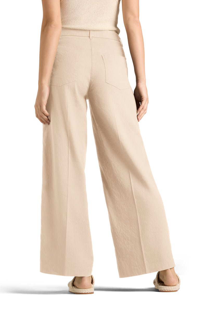 Adrienne Sandstorm 32"
