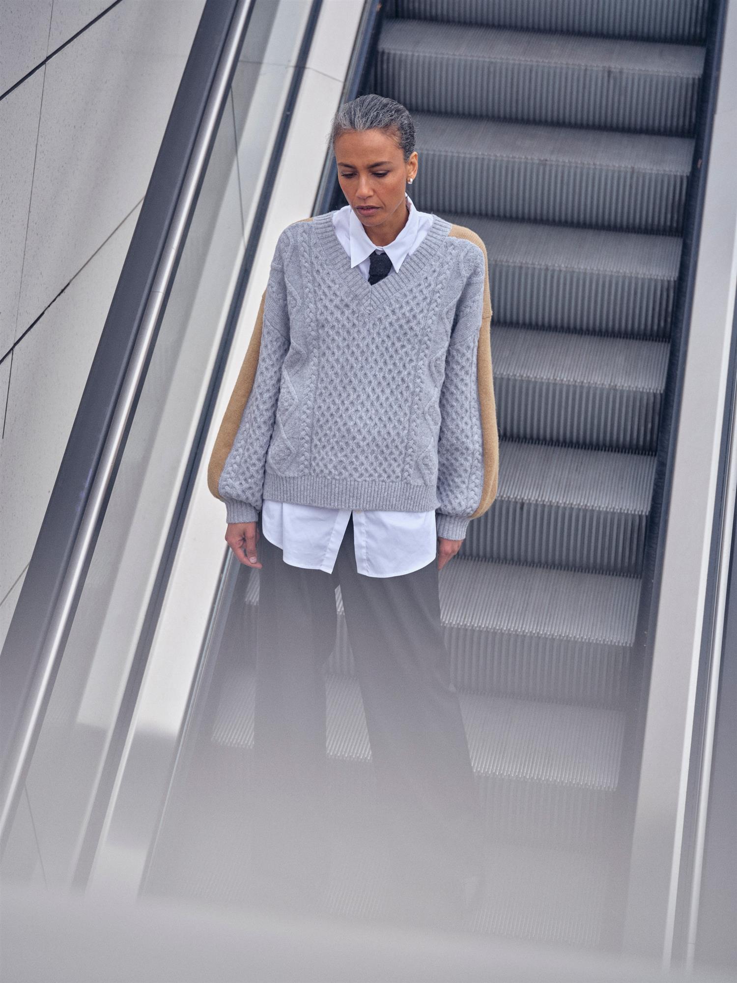 MMBeth Ottili V-neck Knit Grey mel