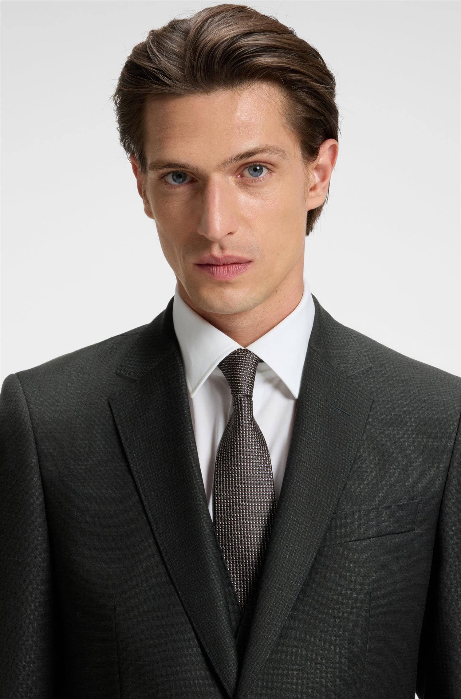 Huge 3PSC Suit in patterned wool