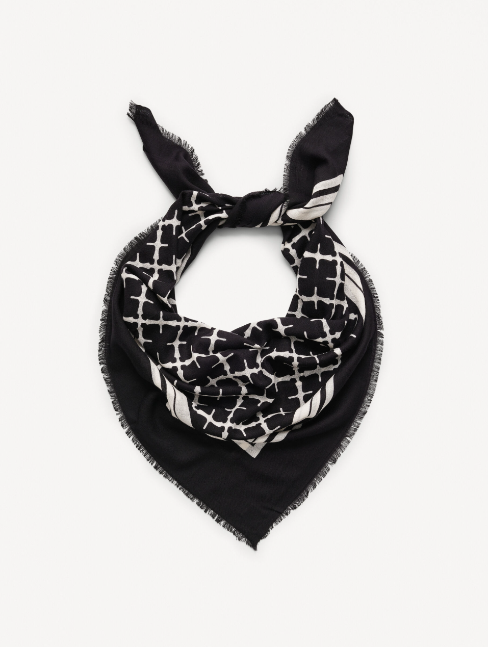 CORNELIS Wool Scarf - Black