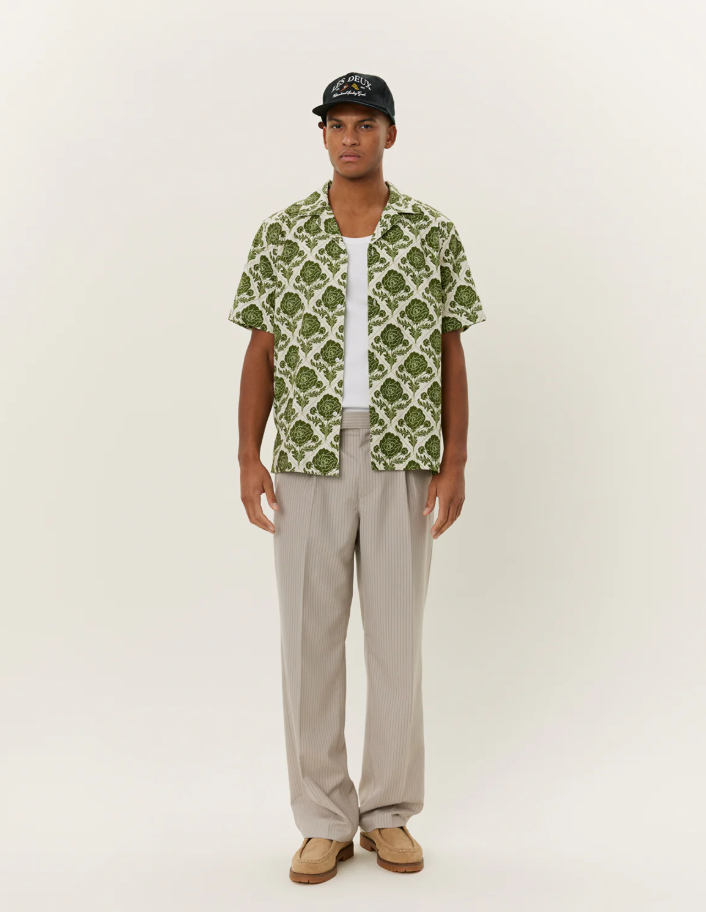 Lesley flower tile AOP ss shirt vintage green / ivory