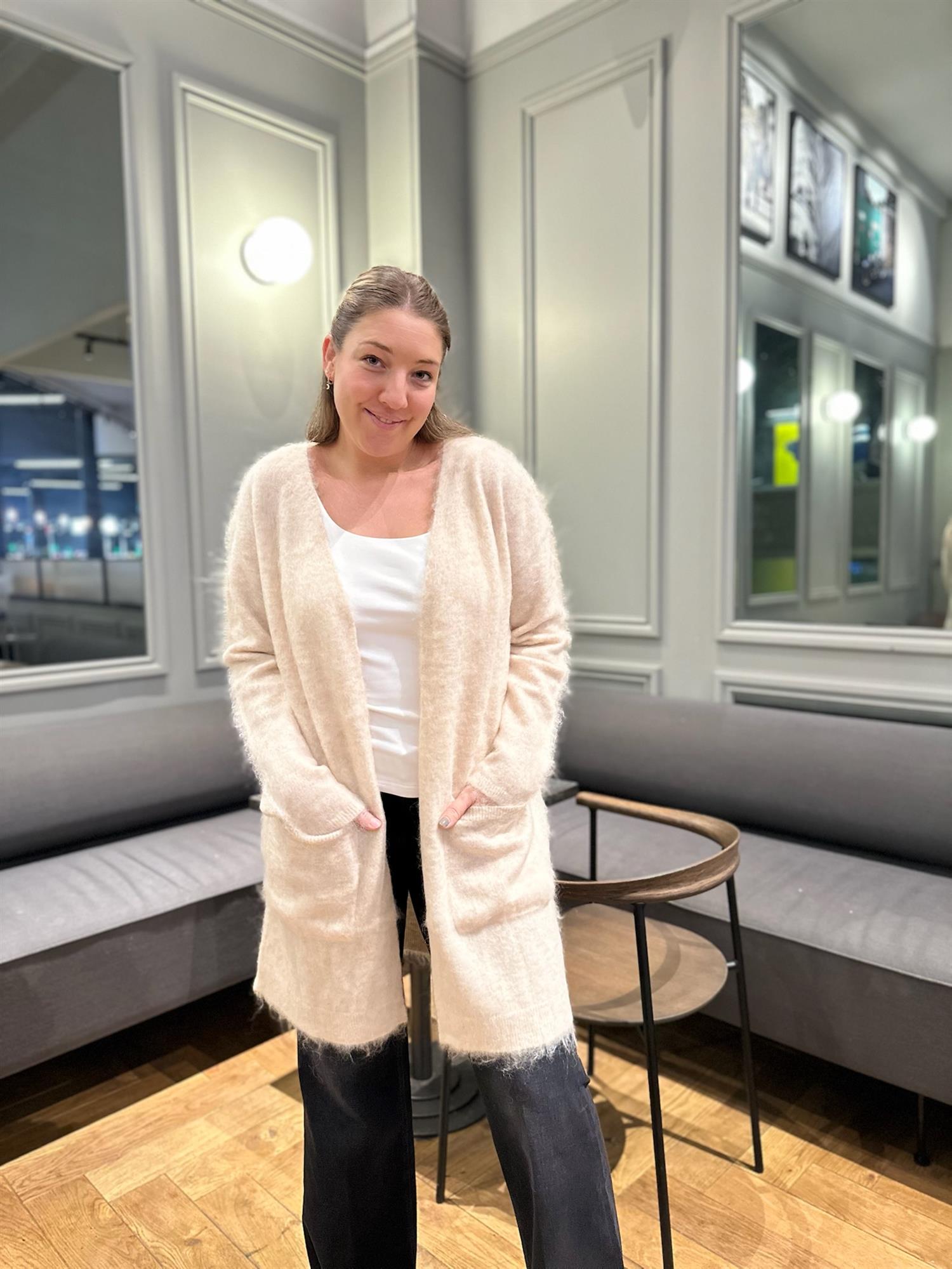 Butty Mohair Cardigan Sand