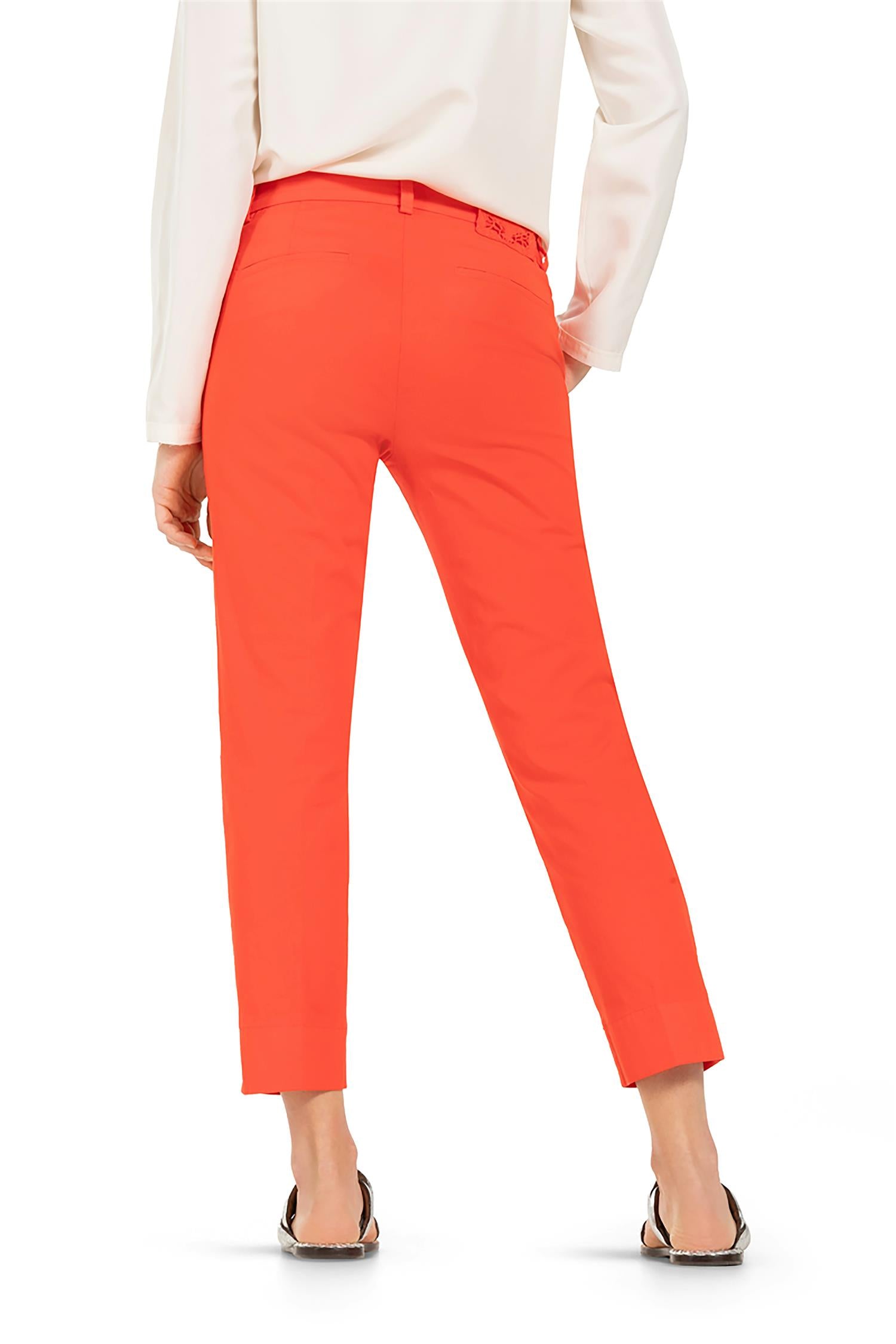 Stella Cropped Volcano Red