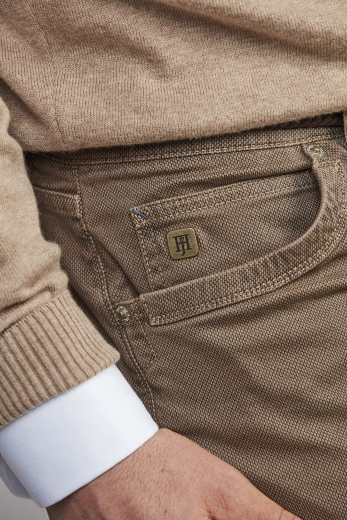 5-PKT Cut`n Sew Bormio Print Dark Beige