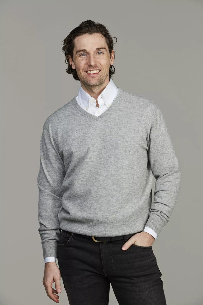 Geelong Knitted V-Neck Sweater Light Grey