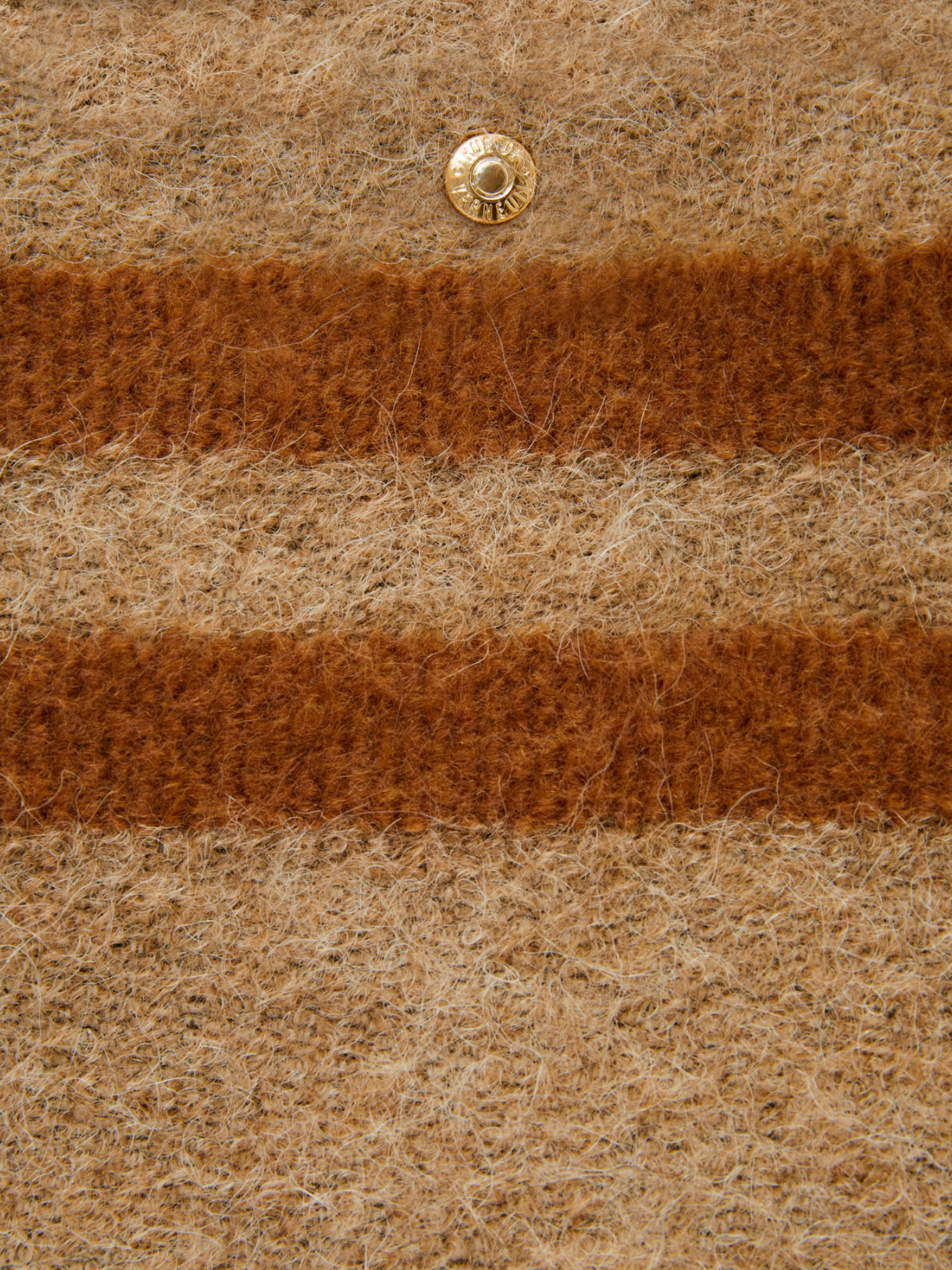 Traversèe M Mongolian Blanket 02 Camel