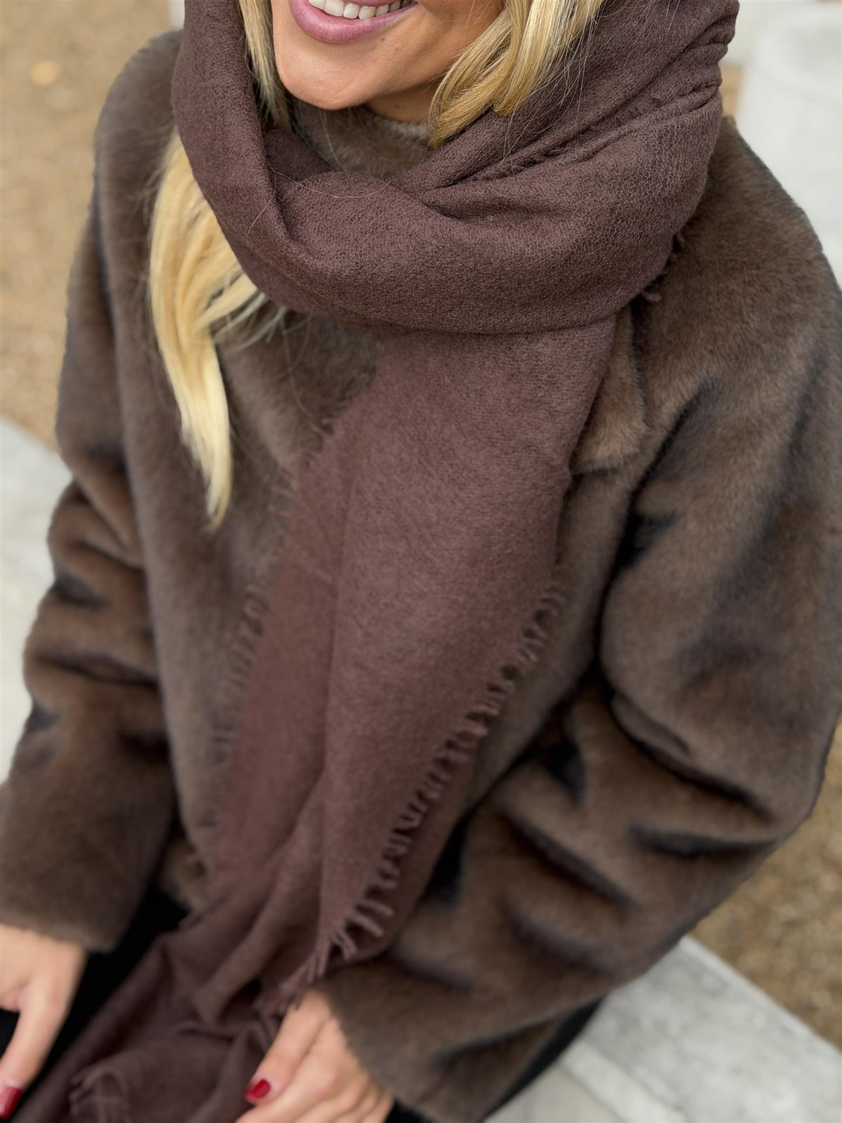 622502 Schal Brown