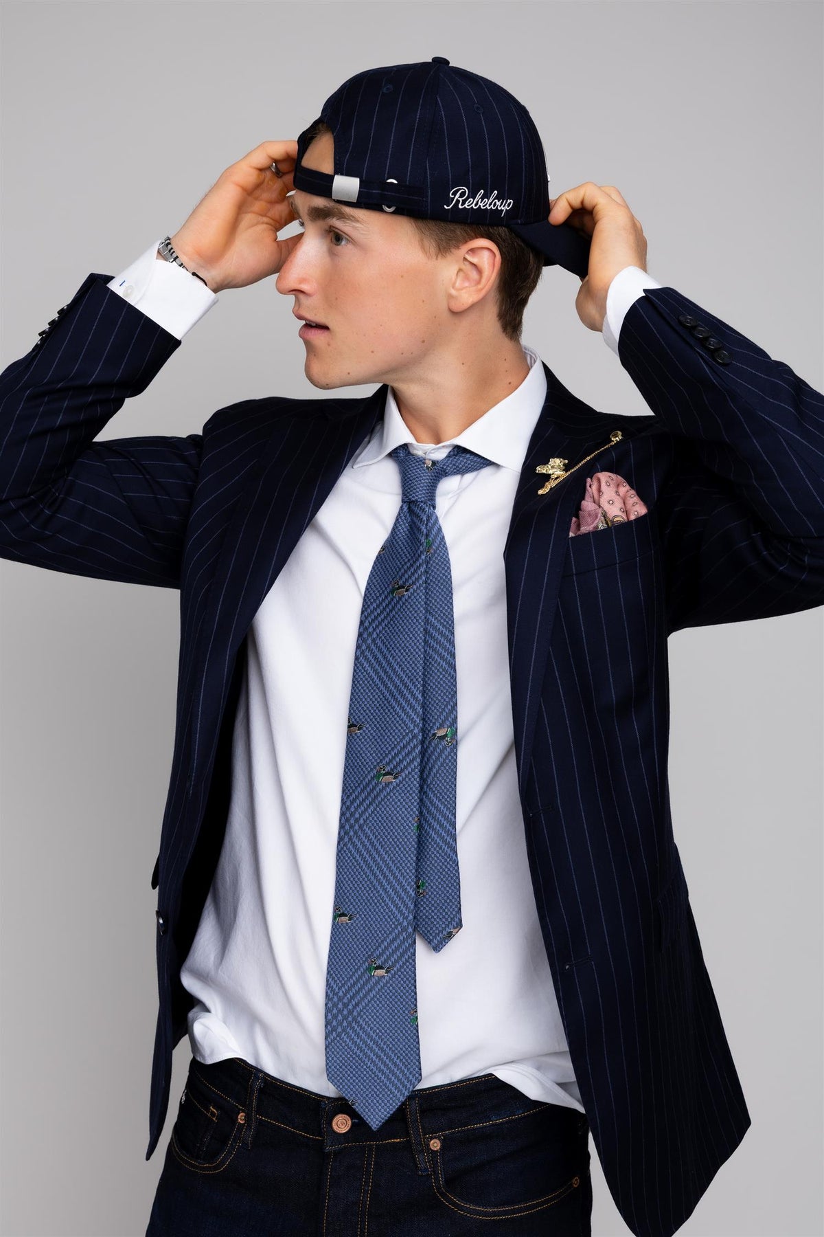 Contry Wool Tie Blue Dock Pattern