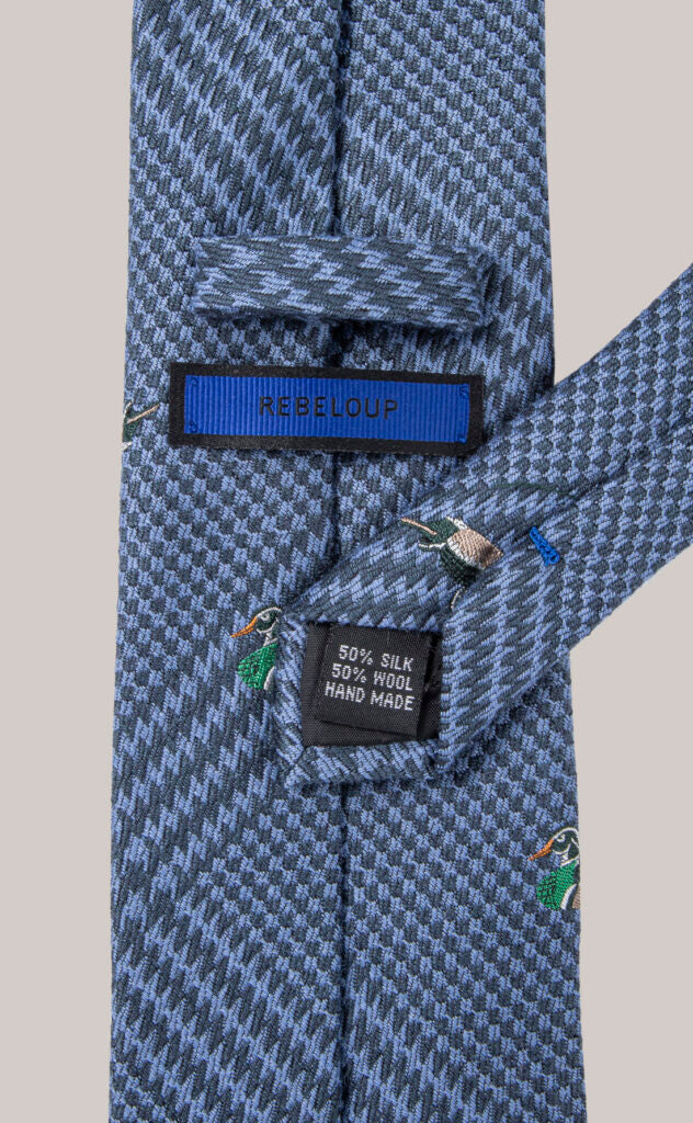 Contry Wool Tie Blue Dock Pattern