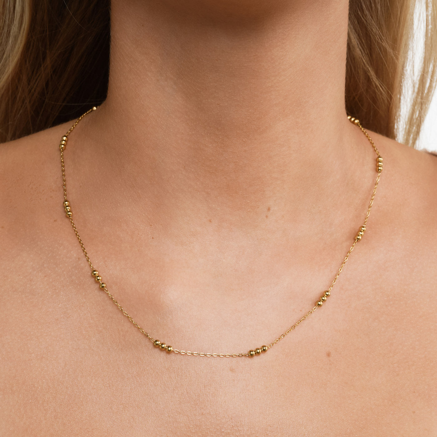 ANICA-BEADEDE CHAIN NECKLACE STAINLESS STEEL-GOLD