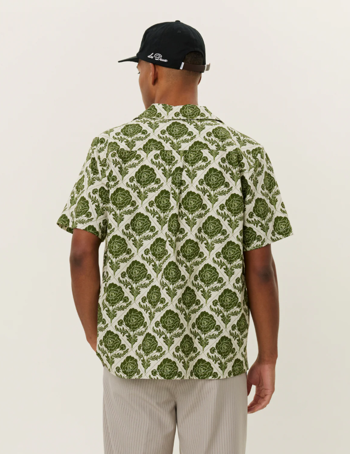 Lesley flower tile AOP ss shirt vintage green / ivory