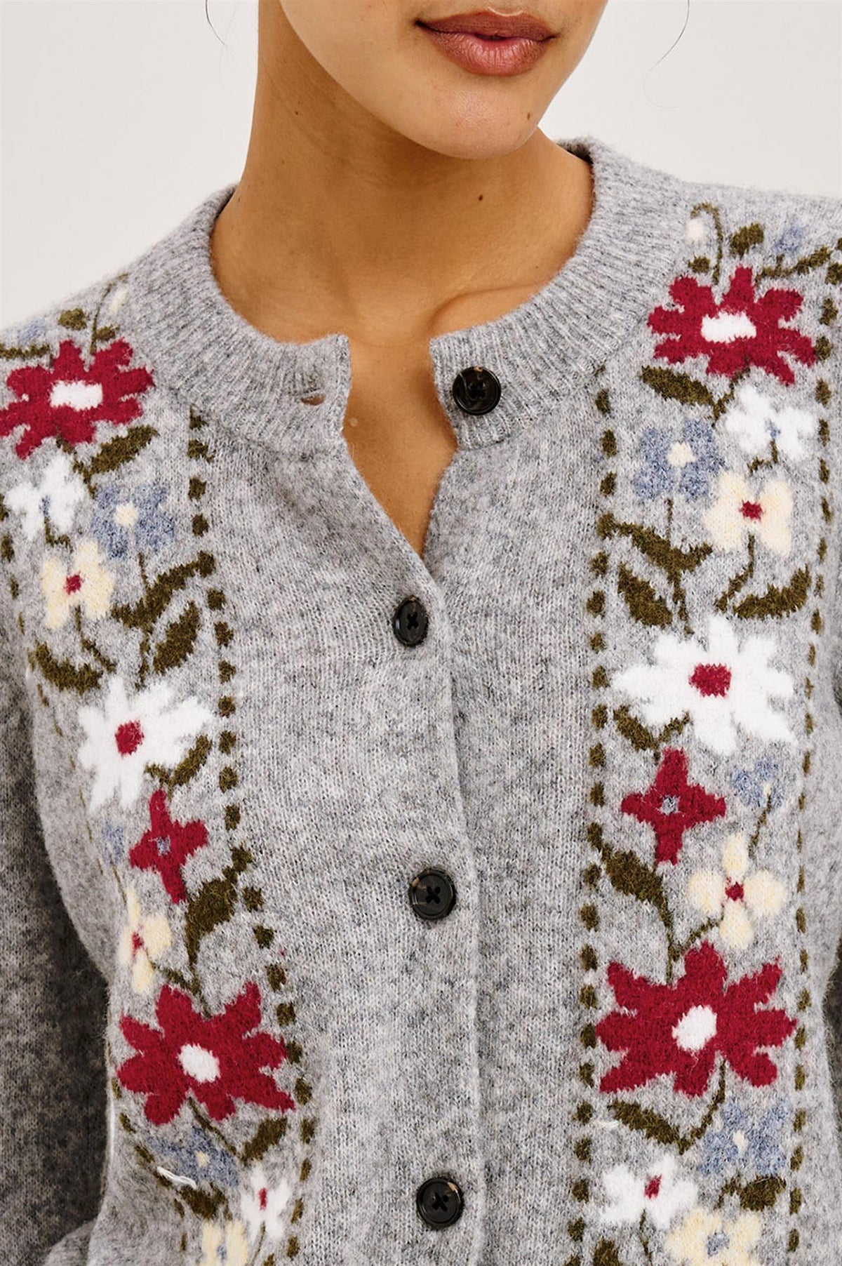 Millie Grey Flora