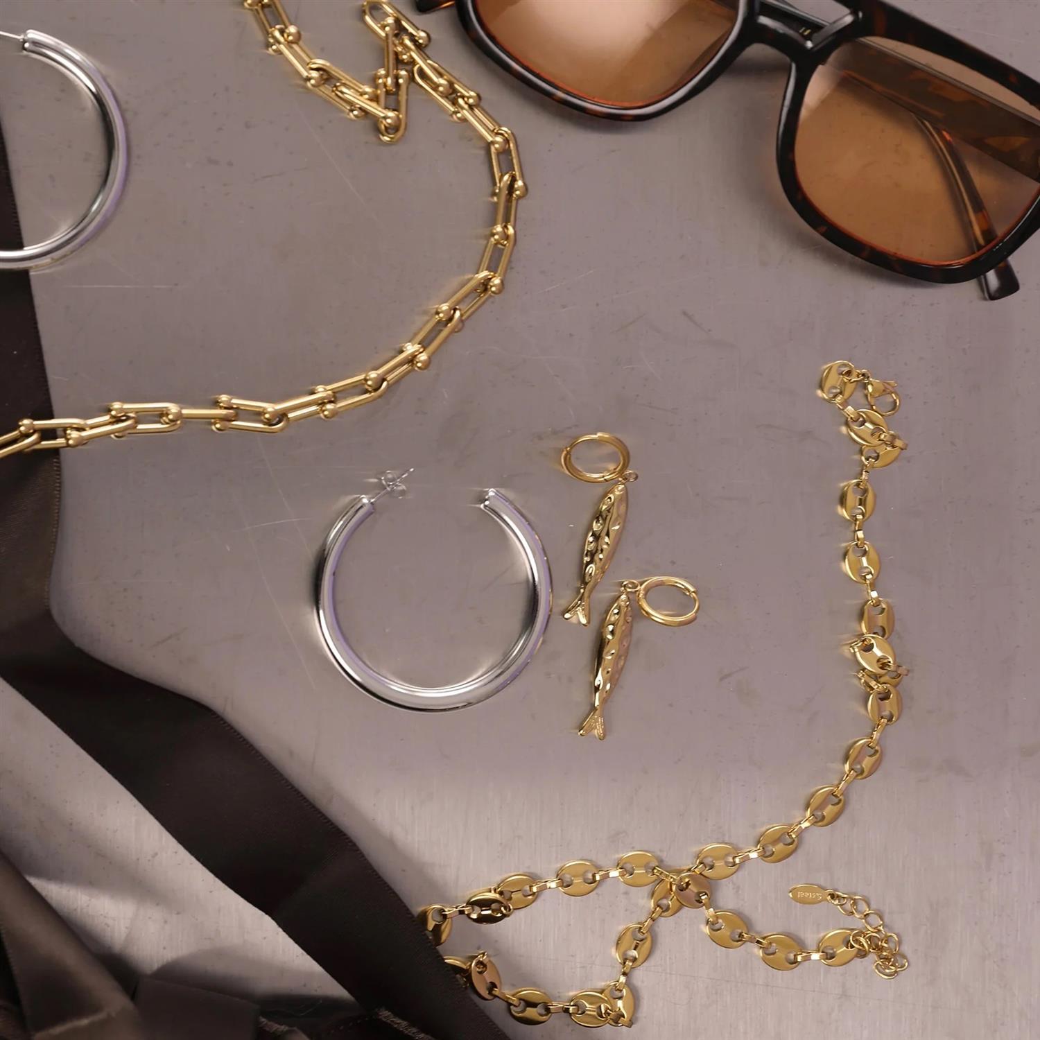 Erna Fish hoops earrings