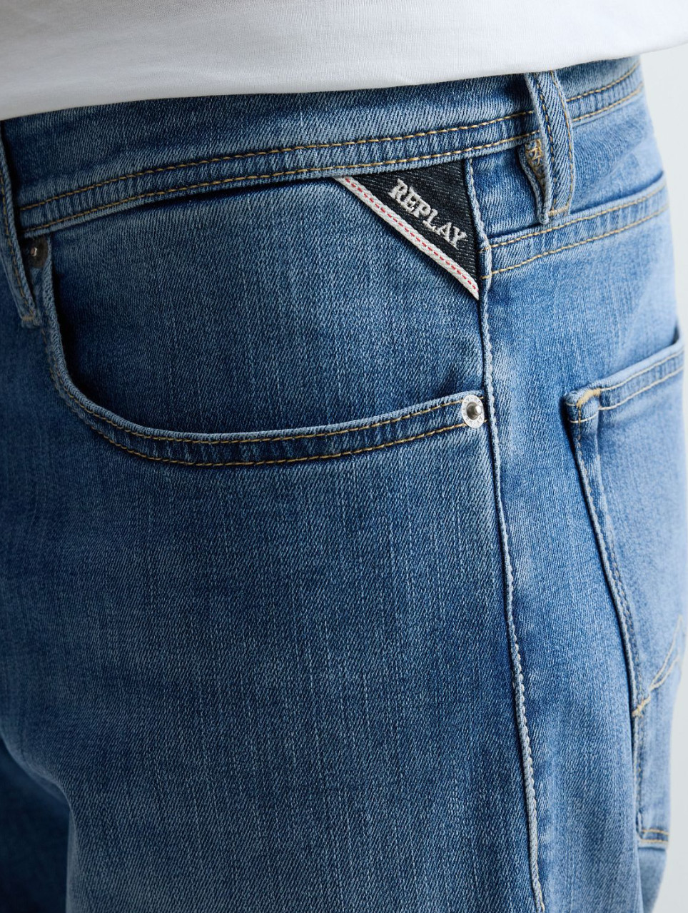 RBJ.981 Short Medium Blue Tapered Fit