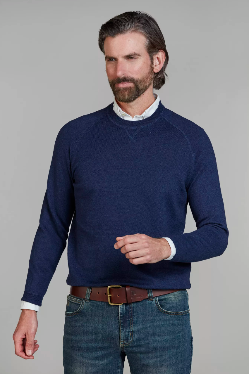 Crew Neck Cabl Knit Navy