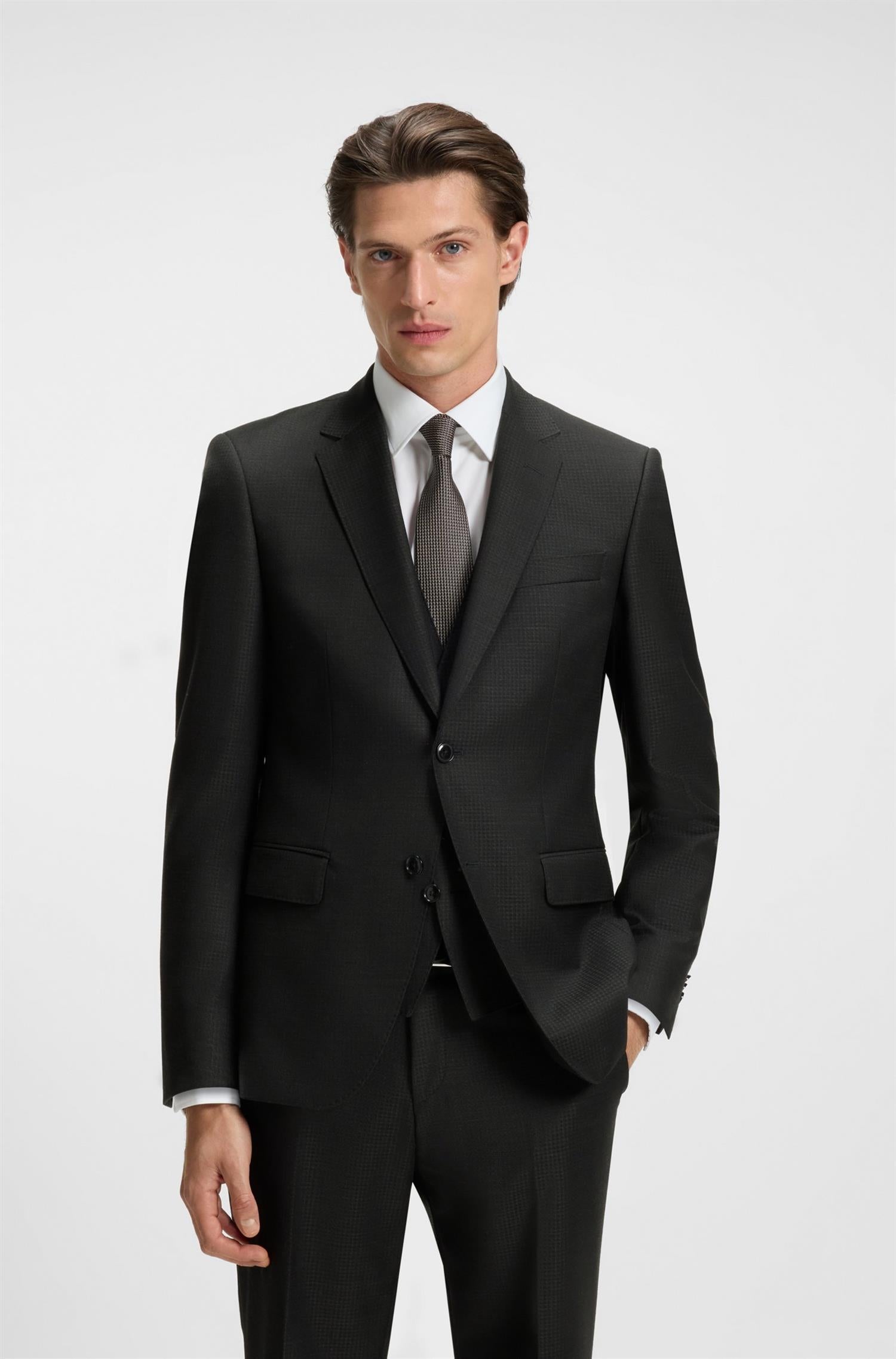 Huge 3PSC Suit in patterned wool
