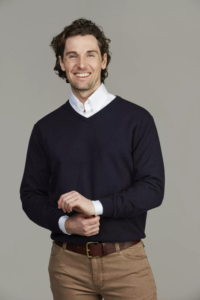 Geelong Knitted V-Neck Sweater Navy