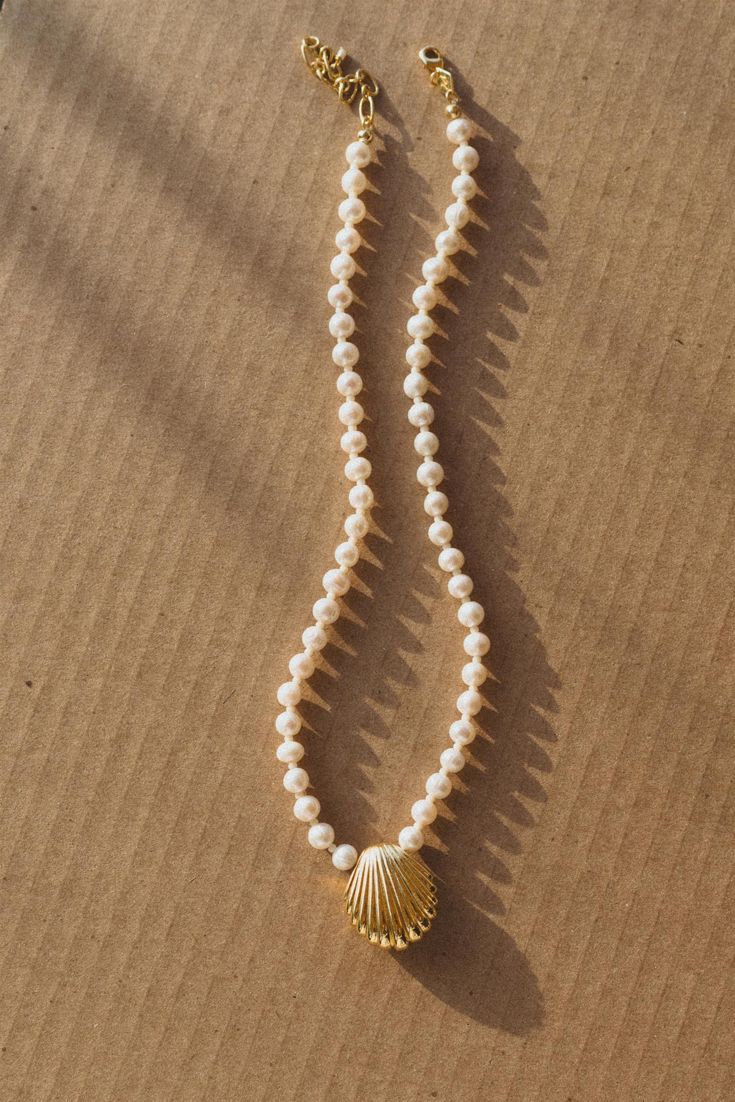 Ocean Treasure Necklace-gold