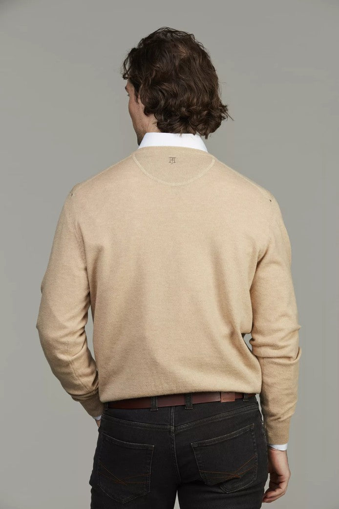 Geelong Knitted V-Neck Sweater Beige