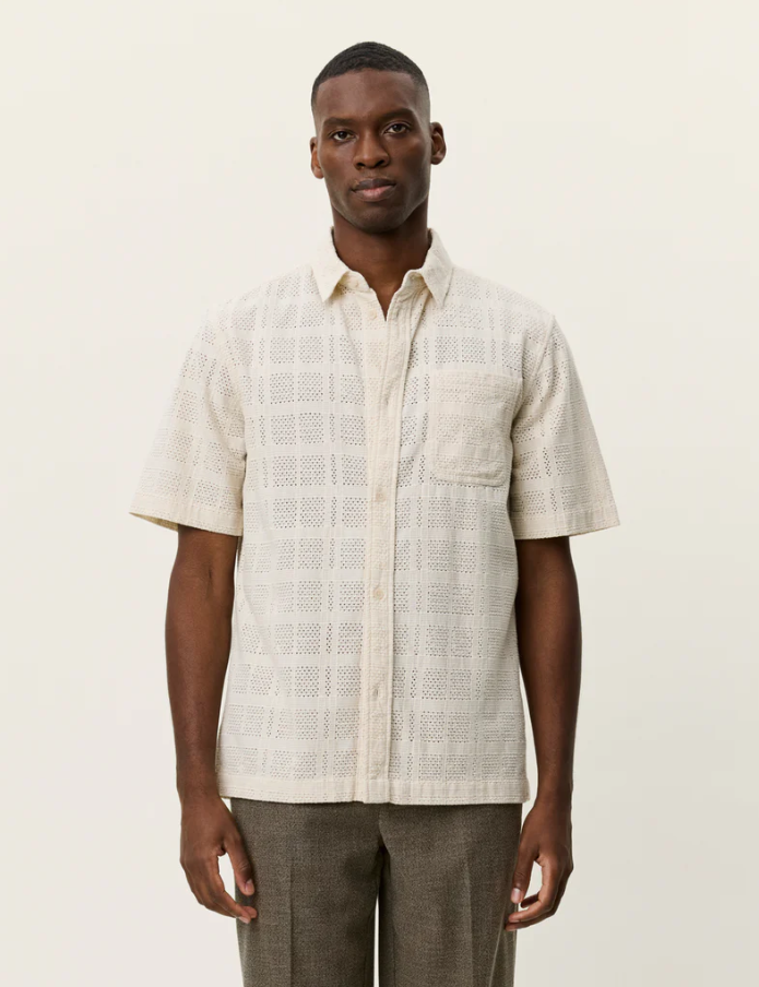 Charlie SS Shirt Ivory