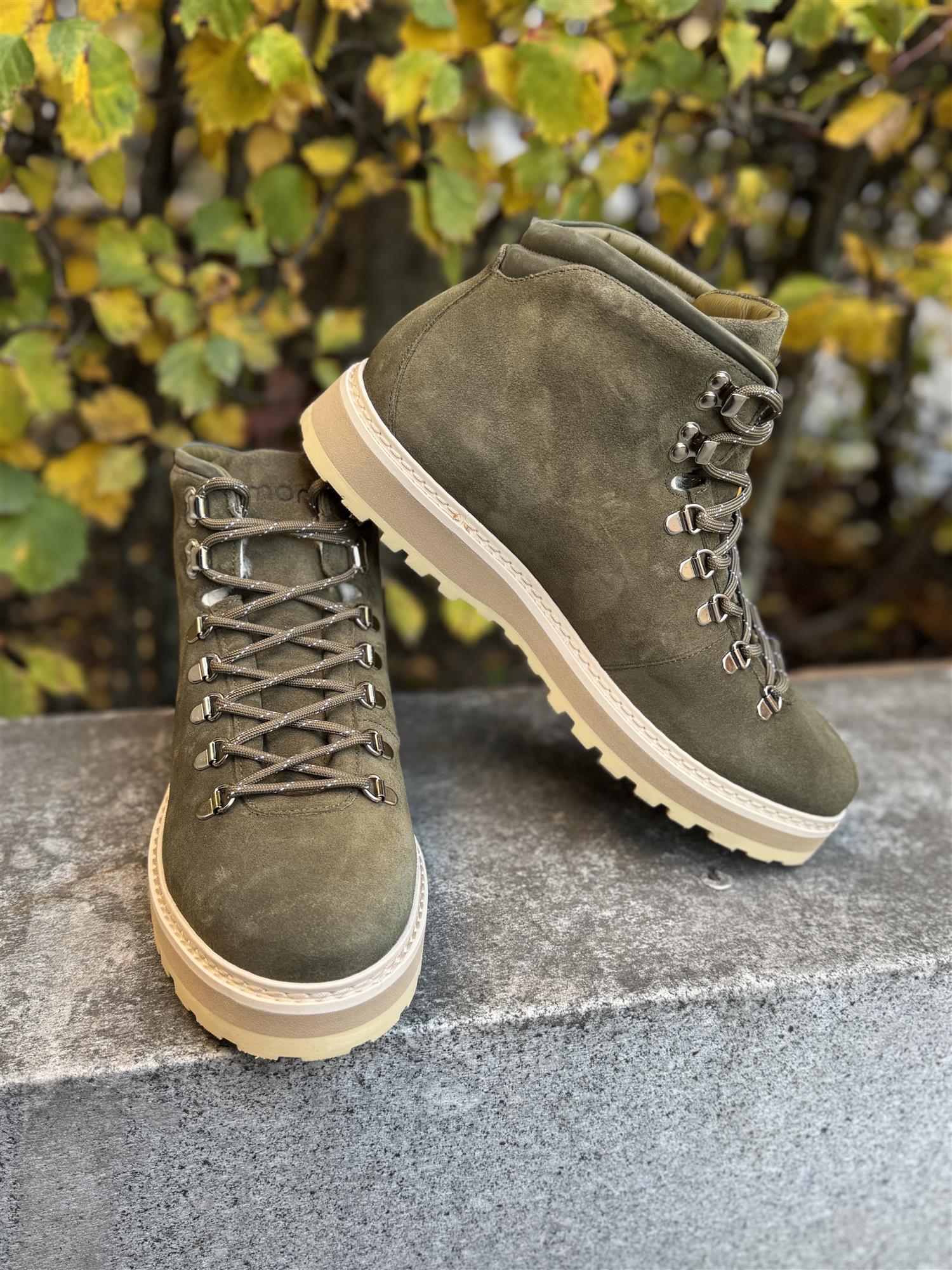 Core Suede M Forest
