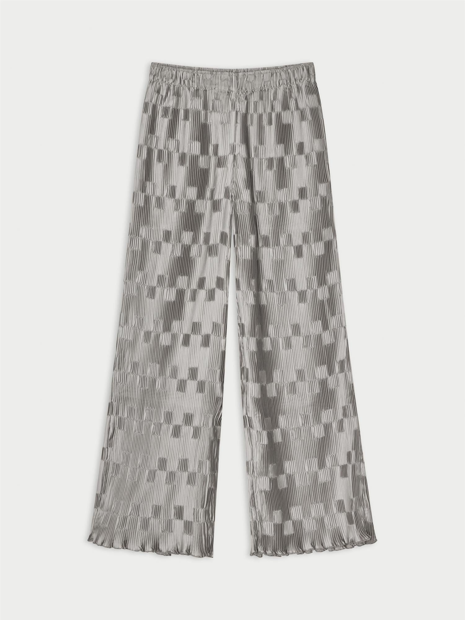 Letita Paloma Grey