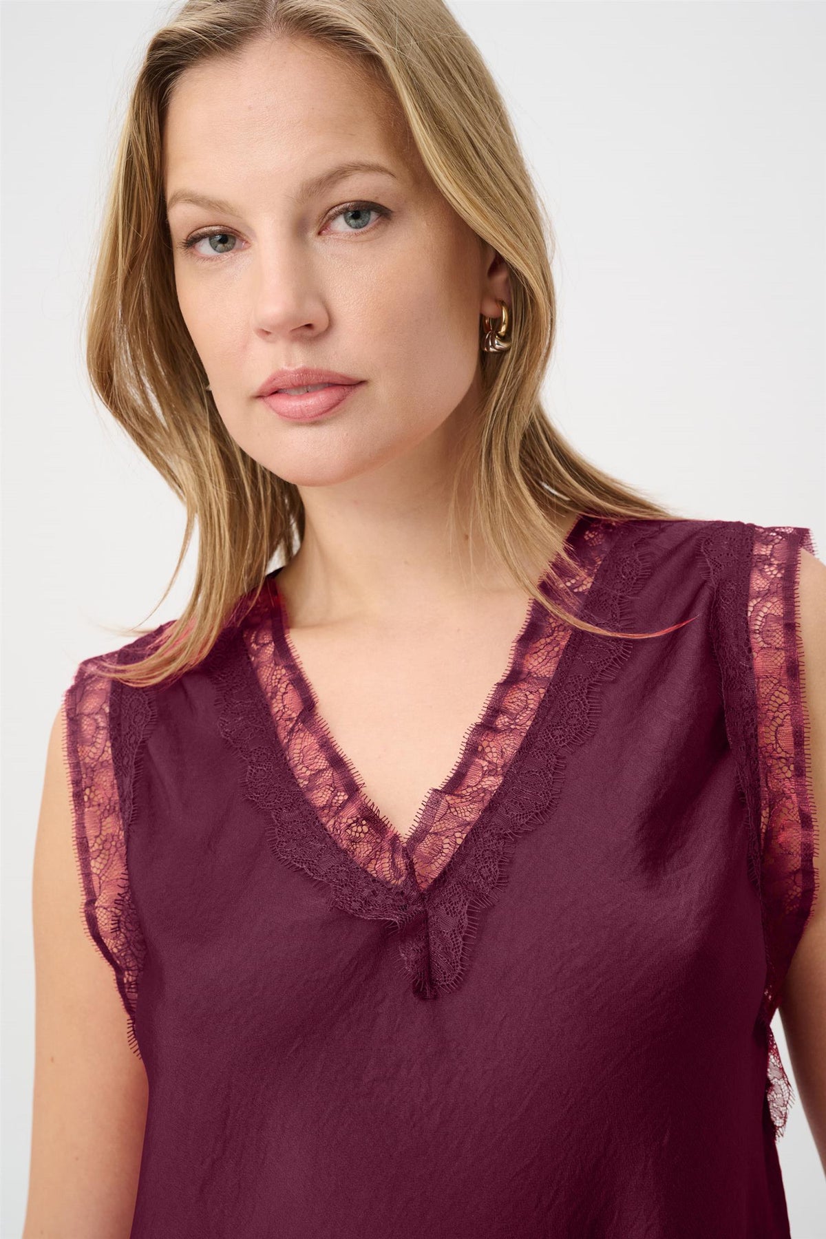 Recycled Satin Sleeveless Top Eldeberry