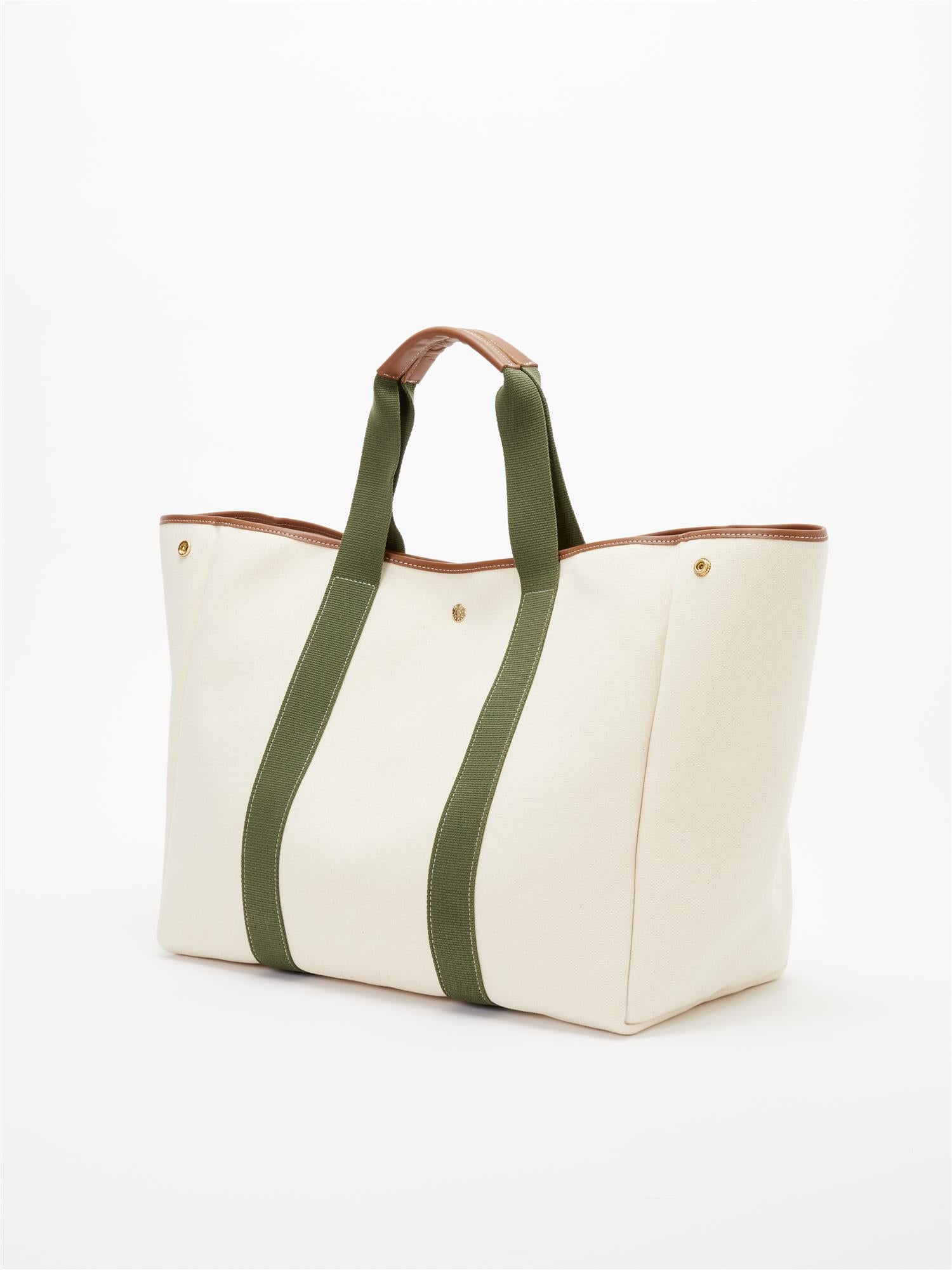 Traversèe L Essentials Military Green