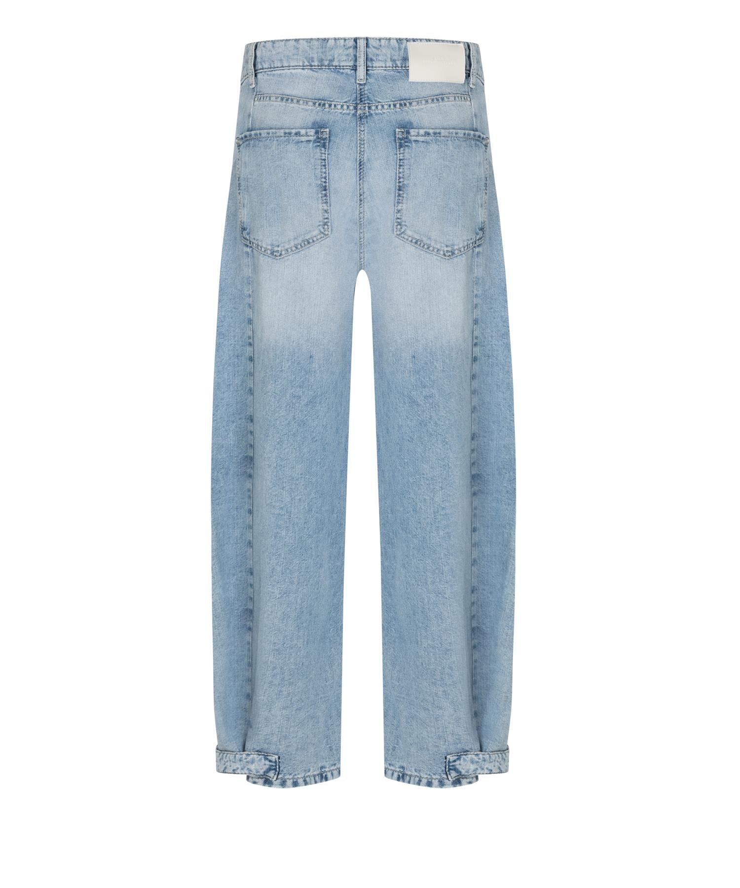 Oaklyn Spring Bleached