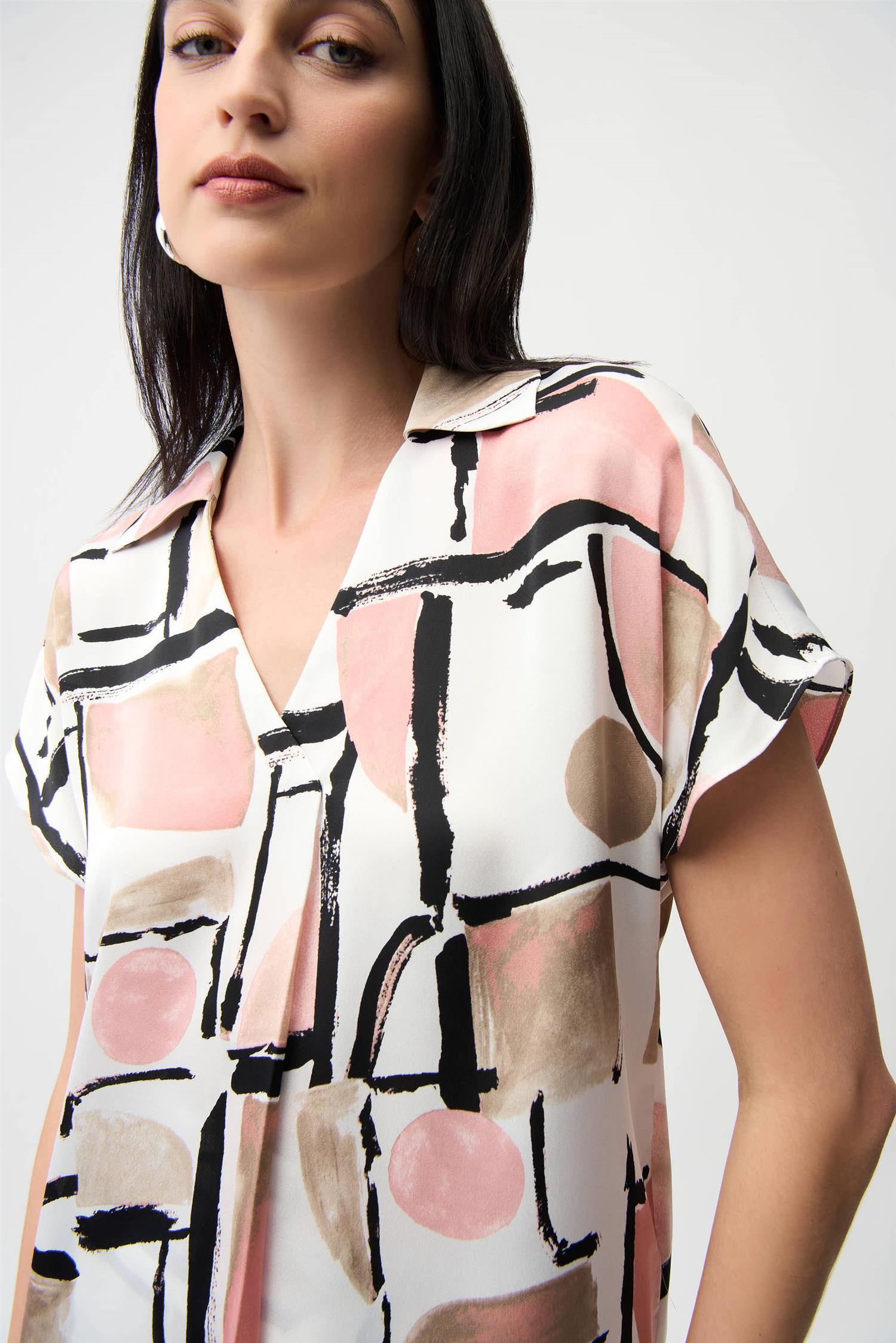 Recycled Satin Abstract Print Boxy Top With V-neckline Vanilla/Multi