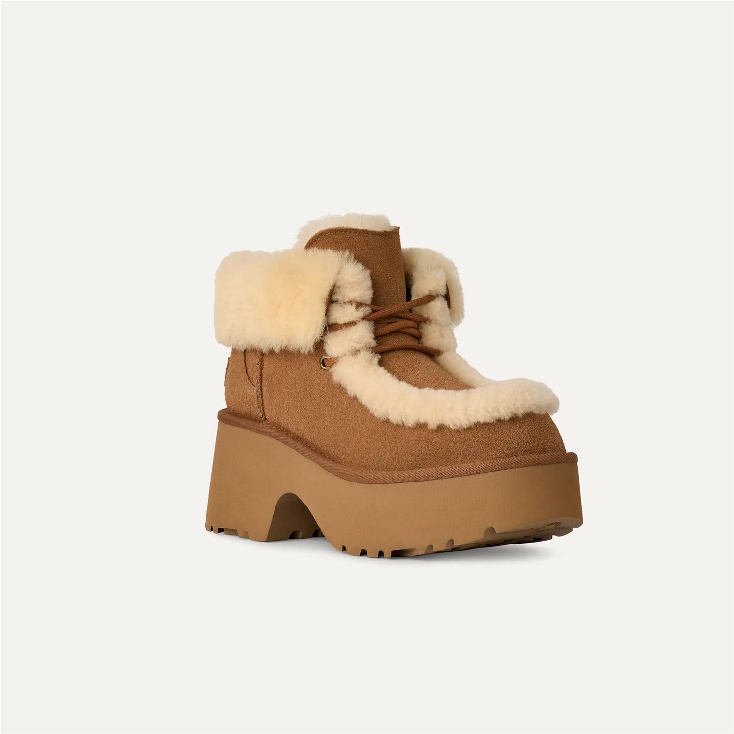 W New Heights Lace Up Chestnut