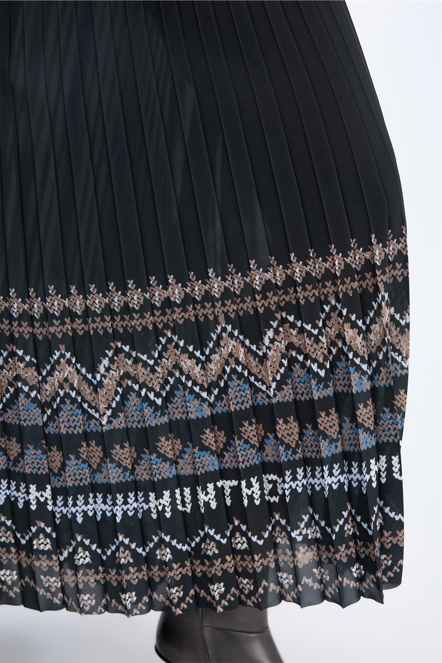 Taulla Skirt Print Black AW-26
