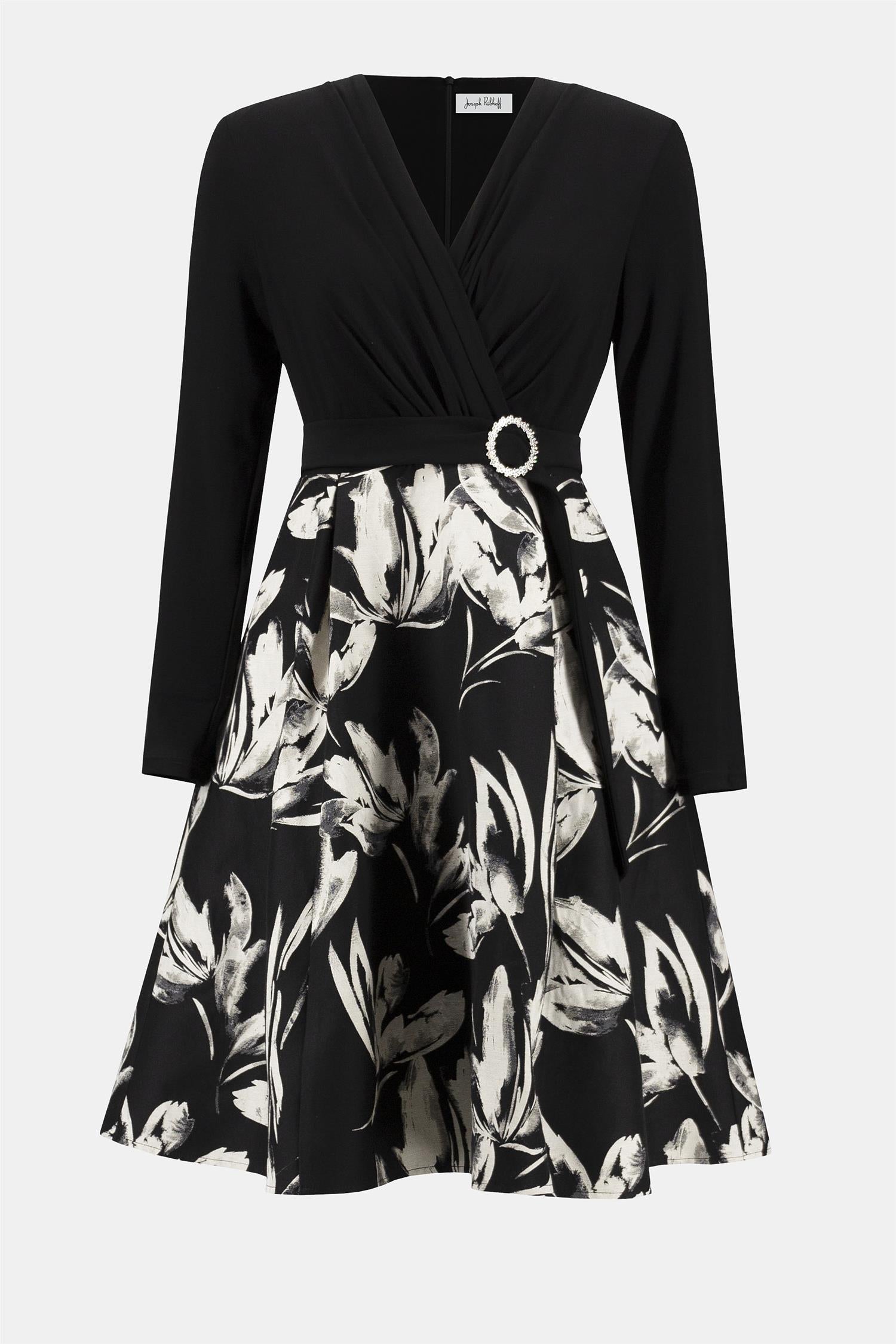 Silky Knit & Jacquard Floral Fit and Flare Dress Black/Off-white