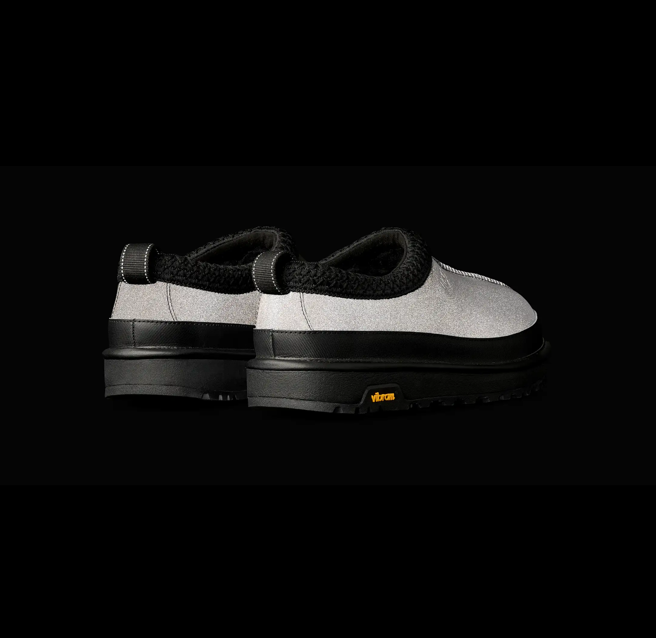 M Tasman Reflective Black